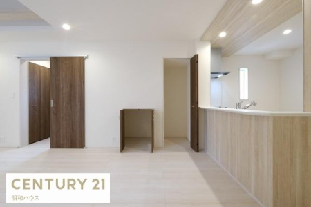 ���r���O ���r���O���[����I