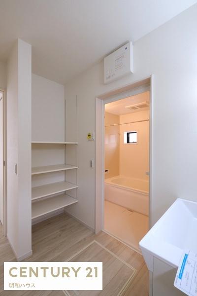 ʑEʏ ^I⏬ނ̎[ɏdȉII