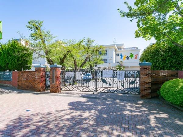 ���ӊ� �y���w�Z�z�F350m�߃����s���߃P����ꏬ�w�Z