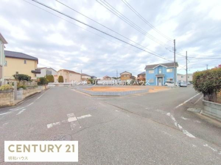 �O�ʓ��H�܂ތ��n�ʐ^ 2�����E���D�݂̊Ԏ������I�т��������I