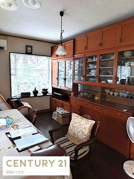 ���r���O �Ɨ����r���O11.5���I�Ƒ��e���̋�ԁI