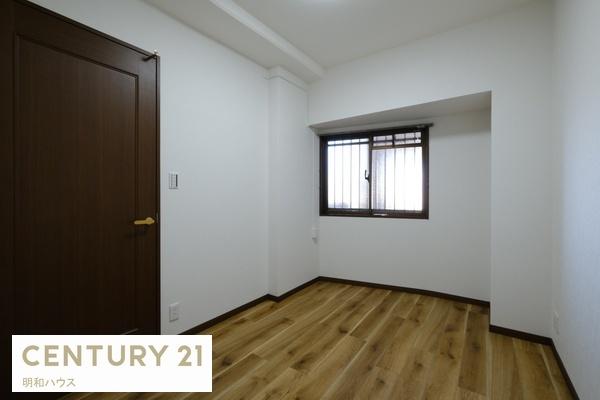 �m�� �m��4.8���@�ʊp�x����B�e��