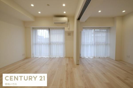 ���r���O ���r���O�@�ʊp�x����B�e��