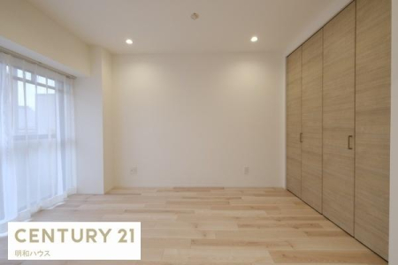 �m�� �m��5.7���@�ʊp�x����B�e��