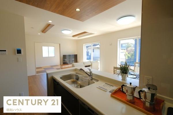 �L�b�`�� �L�b�`�����烊�r���O�����n���܂���