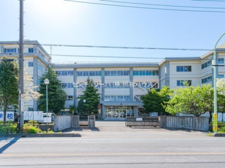 ���ӊ� �y���w�Z�z�F1732m�߃����s�������w�Z