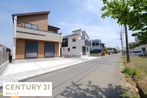 �O�ʓ��H�܂ތ��n�ʐ^ -