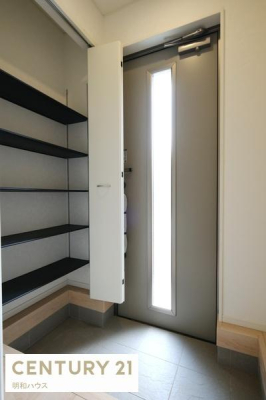 ���� ��e�ʃV���[�Y�N���[�[�b�g