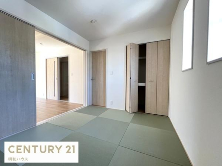 �a�� 4����