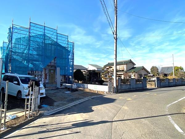 �O�ʓ��H�܂ތ��n�ʐ^ �����z���� ��{���w�k��10��