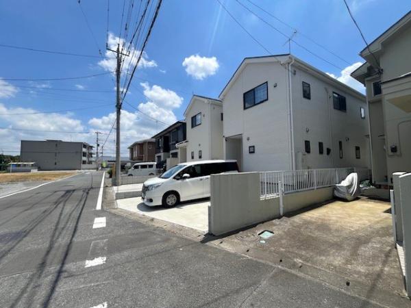 �O�ʓ��H�܂ތ��n�ʐ^ �O�ʓ��H�Um�ȏ�I