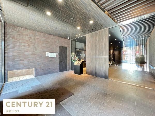 �G���g�����X �I�[�g���b�N�E�h�ƃJ�����t���ň��S��