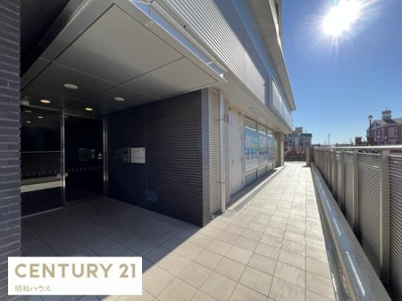 �G���g�����X 2�K�T�u�G���g�����X�O