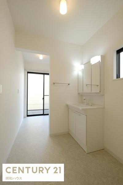 ���ʑ�E���ʏ� �O�ʋ��t���V�����v�[�h���b�T�[