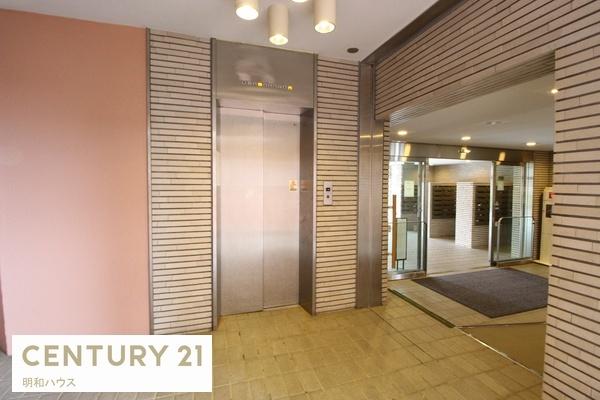 ���̑����p�� �G���x�[�^�[�Ŋy�X�ړ��I