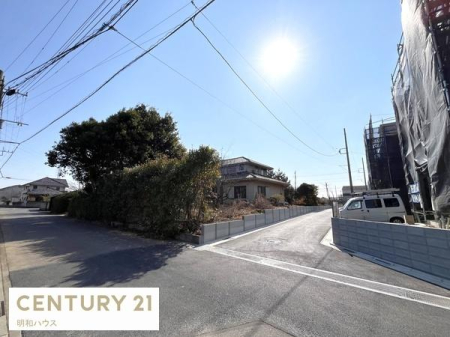 �O�ʓ��H�܂ތ��n�ʐ^ -