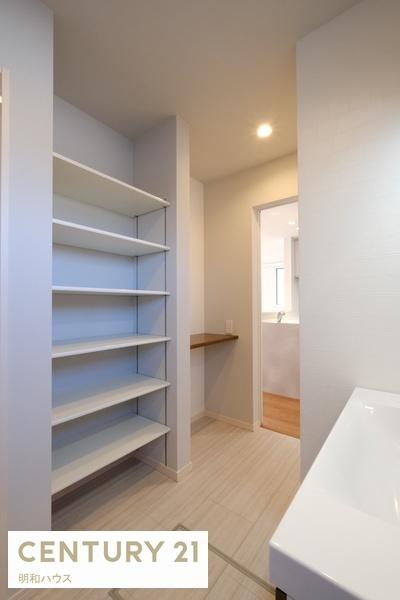 ���ʑ�E���ʏ� ���l���I�E�J�E���^�[������܂��I