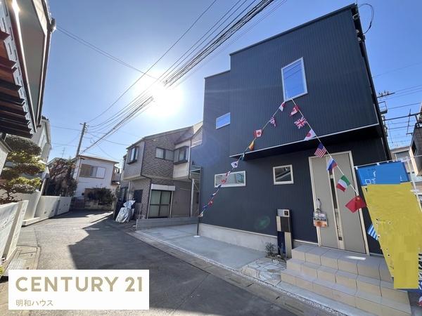 �O�ʓ��H�܂ތ��n�ʐ^ -