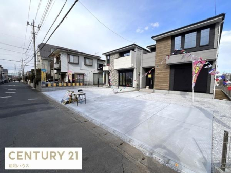 �O�ʓ��H�܂ތ��n�ʐ^ ���ӂ͐����ɕK�v�Ȏ{�݂��[�����Ă��܂��I