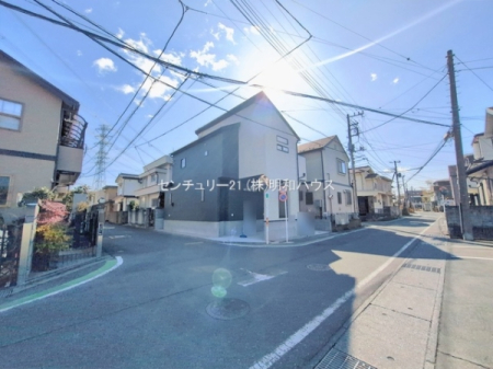 �O�ʓ��H�܂ތ��n�ʐ^ -