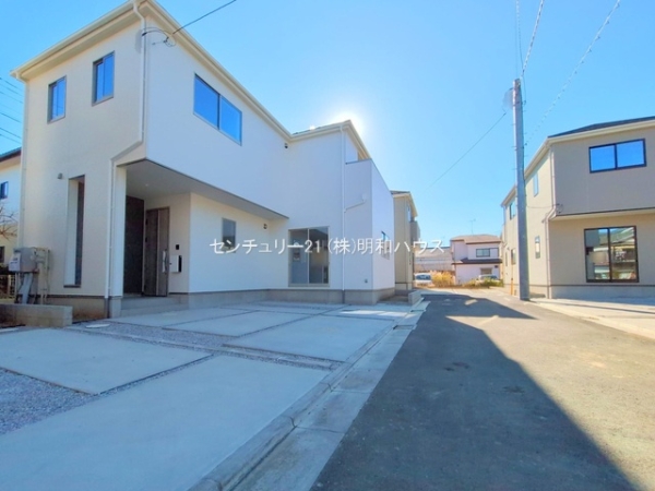 �O�ʓ��H�܂ތ��n�ʐ^ -