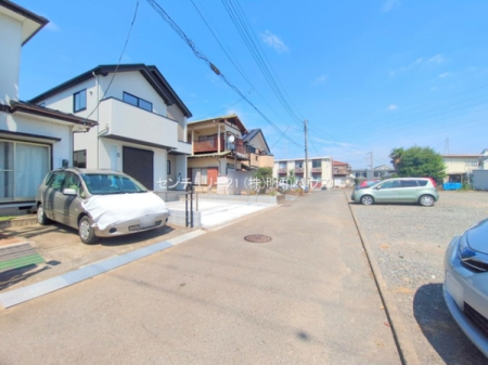 �O�ʓ��H�܂ތ��n�ʐ^ -