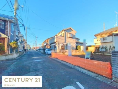 �O�ʓ��H�܂ތ��n�ʐ^ ���ӂ͐����ɕK�v�Ȏ{�݂��[�����Ă��܂��I