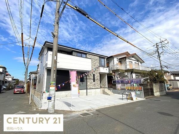 �O�ʓ��H�܂ތ��n�ʐ^ ��������������։w�k��15���̏Z��n�I