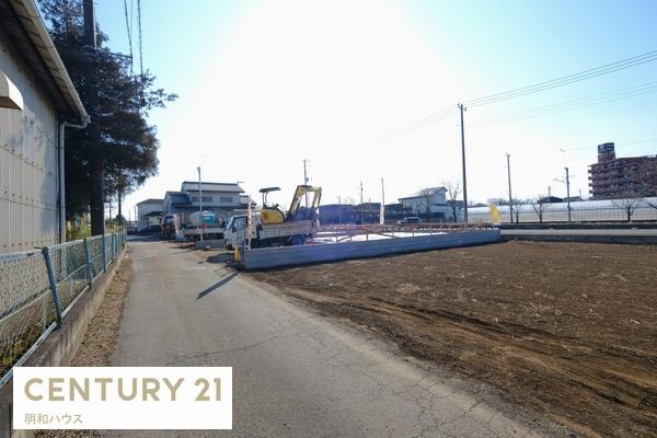 �O�ʓ��H�܂ތ��n�ʐ^ �ʃv���p���E�{����