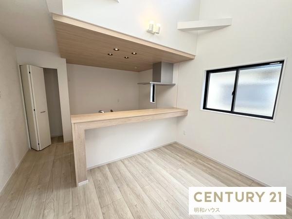 ���r���O �L�b�`���p���g���[����ΖʃJ�E���^�[�I