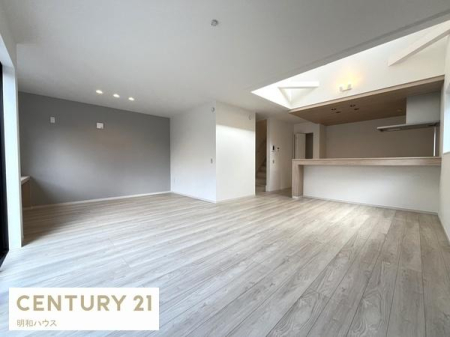 ���r���O �Ƒ��̏Ί炪����L�XLDK22.9���I