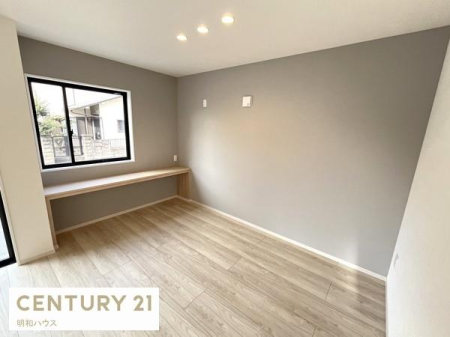 ���r���O �茳�̖��邢�������ȃJ�t�F�J�E���^�[�I