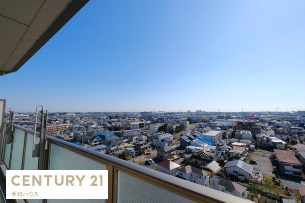 �Z�˂���̒��]�ʐ^ �X����]�I�ŏ�K�ɂ����]�ǍD�ł���