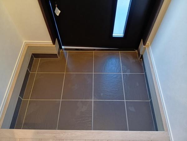 ���� ����̖ڗ����Ȃ��y�ԃ^�C���ł��I