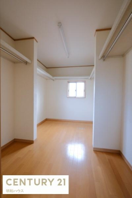 ���[ 2�K �E�H�[�N�C���N���[�[�b�g