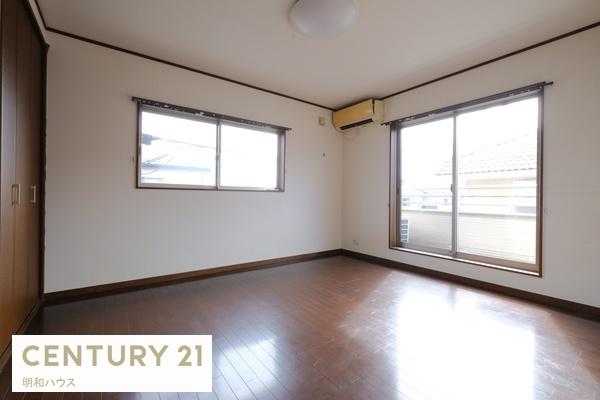 �m�� 2�K �m��8���@�ʊp�x����B�e