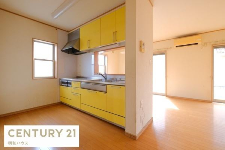 �L�b�`�� IH�̑Ζʎ��L�b�`��