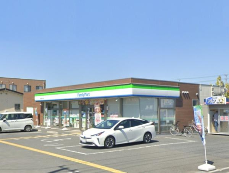 ���ӊ� �y�R���r�j�z�F550m�t�@�~���[�}�[�g�߃����ܖ��P�J�X