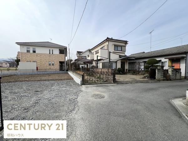 �O�ʓ��H�܂ތ��n�ʐ^ �Ő��D���̒����D�ǏZ��I