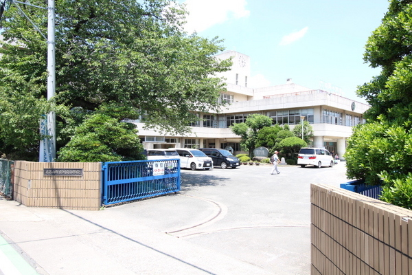 ���ӊ� �y���w�Z�z�F1250m�јC�R������p���w�Z