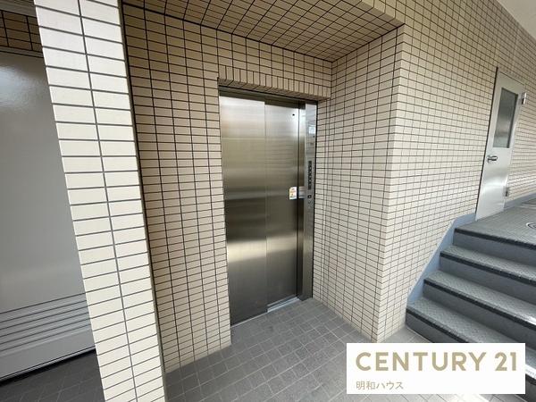 ���̑����p�� �G���x�[�^�[�̂���}���V�����I