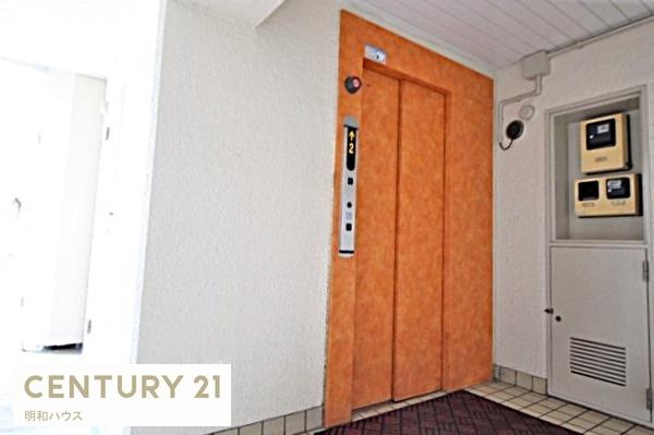 ���̑����p�� �G���x�[�^�[�Ŋy�X�ړ��ł��܂���