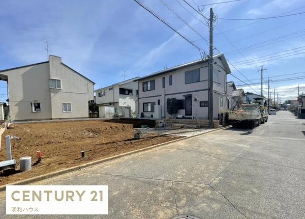 �O�ʓ��H�܂ތ��n�ʐ^ ����4LDK�ɂł���ό^�Z��I