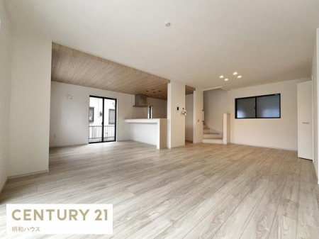 ���r���O �Ί炪����e����LDK23.5���I