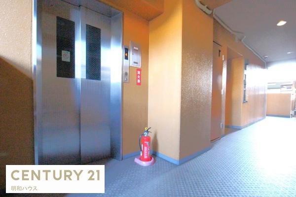 ���̑����p�� �G���x�[�^�[�Ŋy�X�ړ��ł��܂���