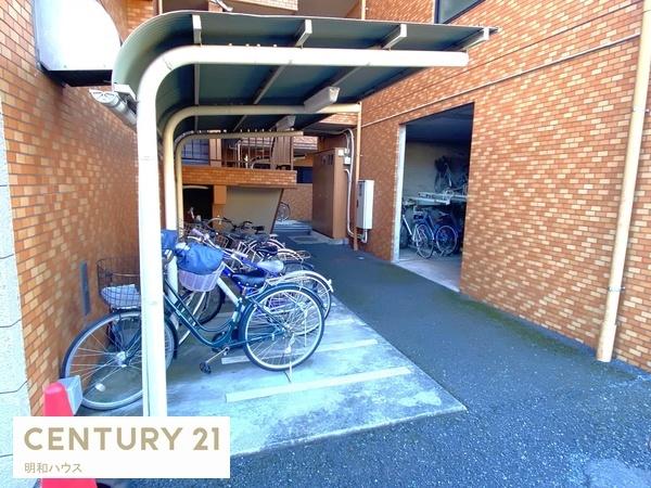 ���̑����p�� ����407�������ʂ̏��Ǝ{�݂��[���I