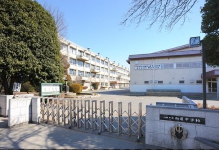 ���ӊ� �y���w�Z�z�F1700m��z�s�����咆�w�Z