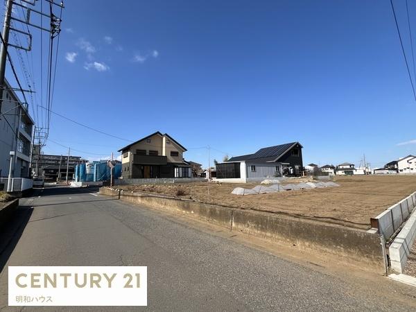 �O�ʓ��H�܂ތ��n�ʐ^ �쐼��6���[�g�������ړ�