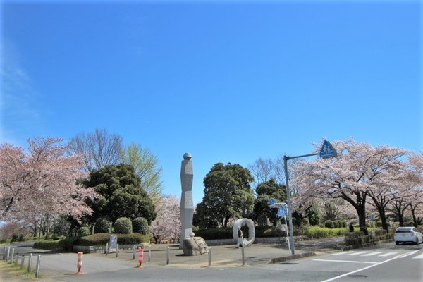 ���ӊ� �y�����z�F900m��ɐ��ˌ���