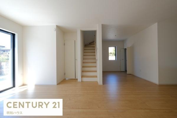 ���r���O �Ί�ň��A�I���r���O�C���K�i